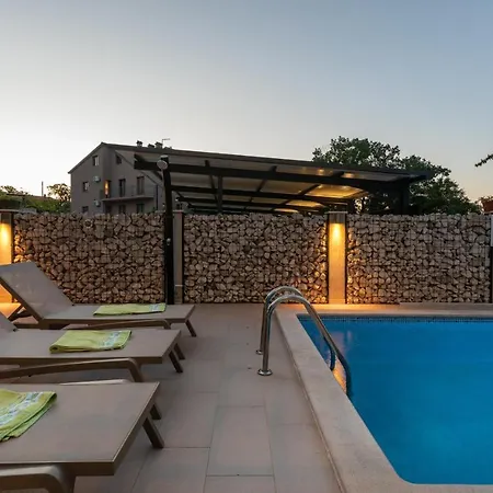 House Pudarica Daire *