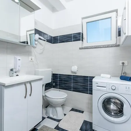House Pudarica Apartment